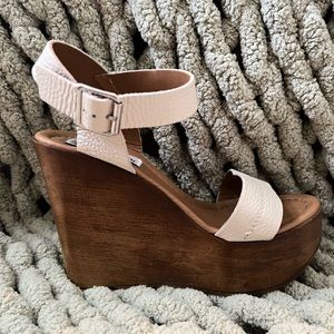Steve Madden Wedges
